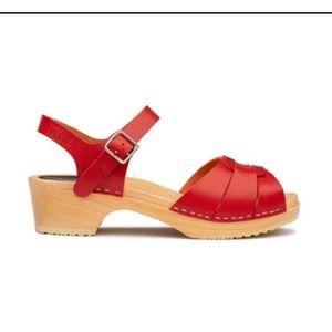 Swedish Hasbeens - Peep Toe Low in Red